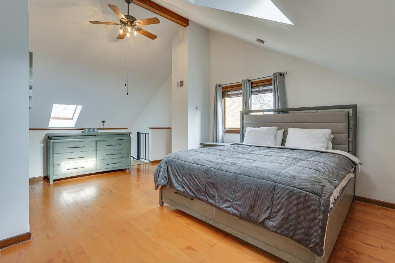 Vernon Township Condo With Balcony Near Ski Lifts! 외부 사진