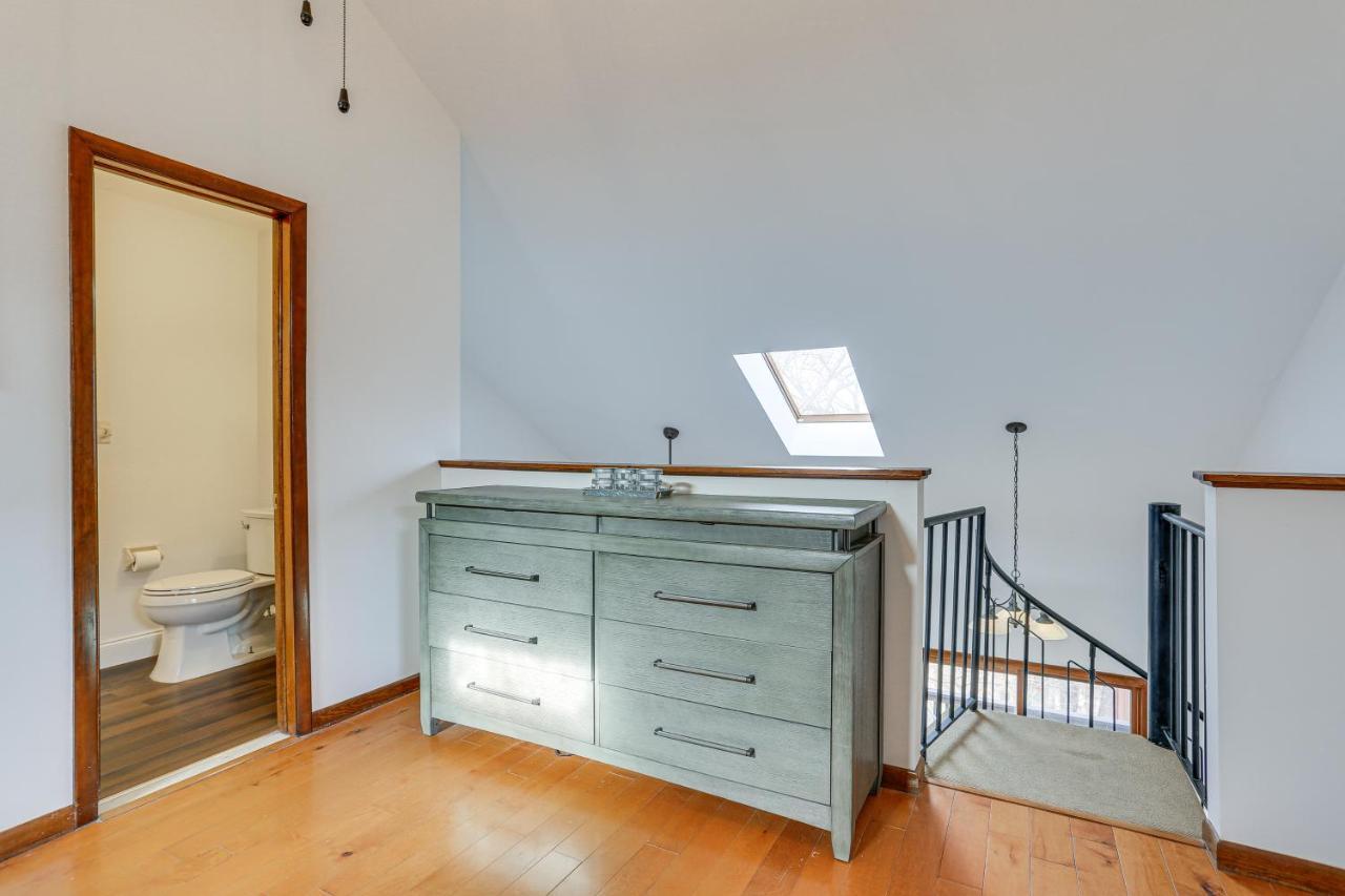 Vernon Township Condo With Balcony Near Ski Lifts! 외부 사진