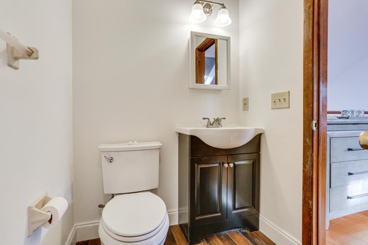 Vernon Township Condo With Balcony Near Ski Lifts! 외부 사진