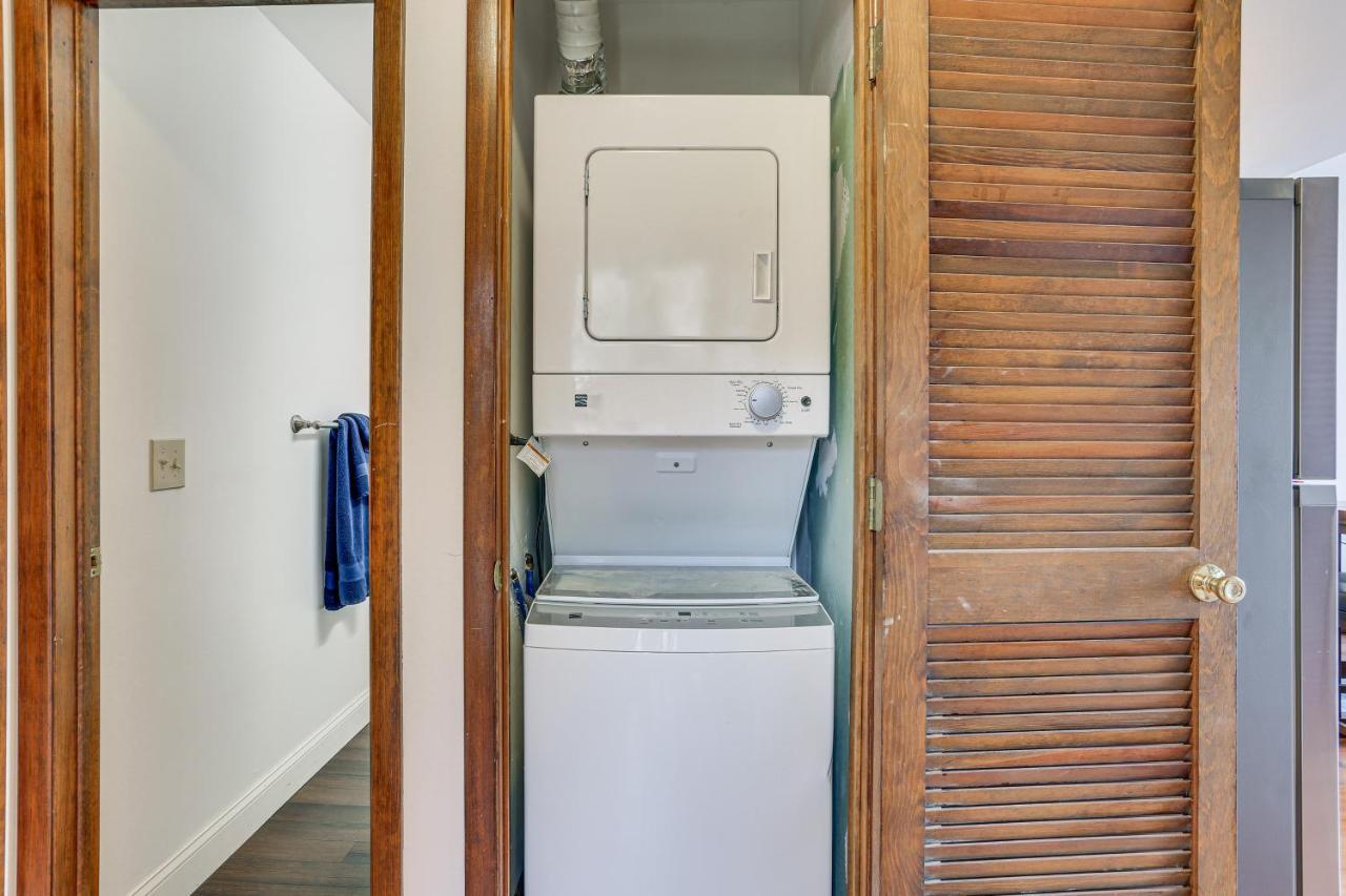 Vernon Township Condo With Balcony Near Ski Lifts! 외부 사진